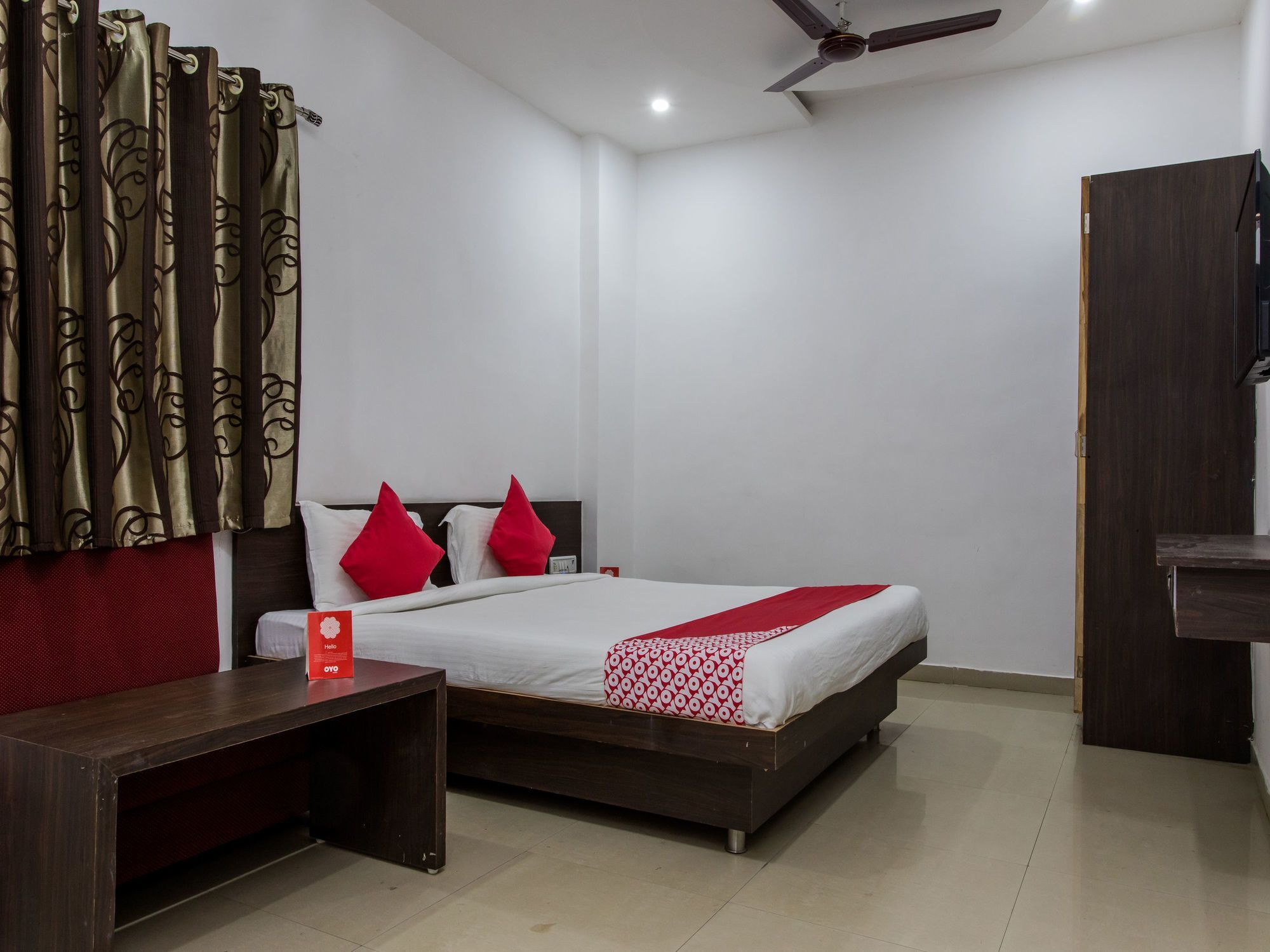 OYO 9969 Hotel Kshipra Dham Ujjain Exterior foto